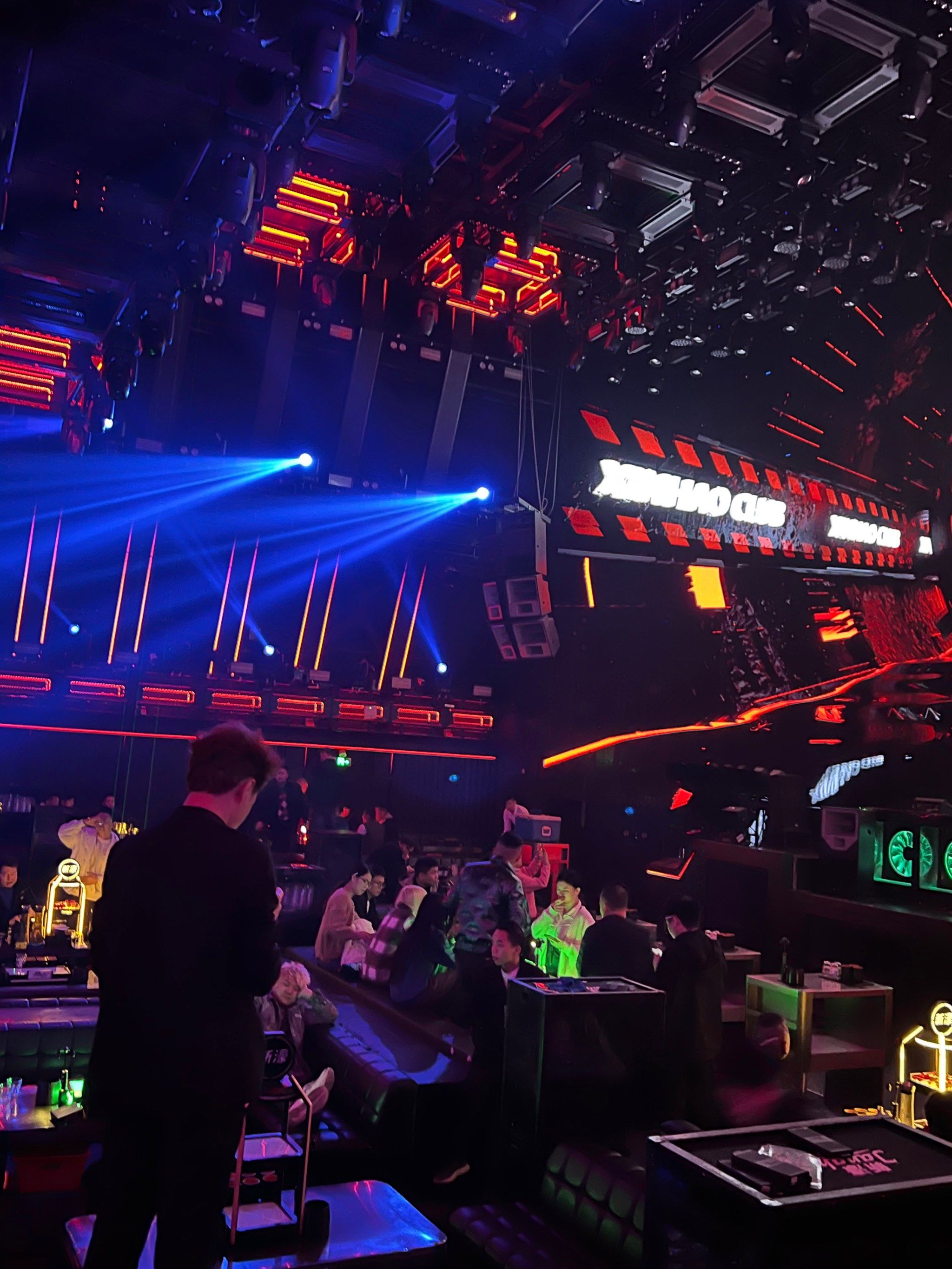 manbetx万博官方网站体育-狂欢夜啥意思